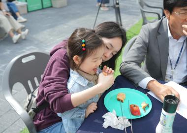La gastronomia catalana viatja a Corea del Sud amb tallers de pa amb tomàquet i cuina tradicional